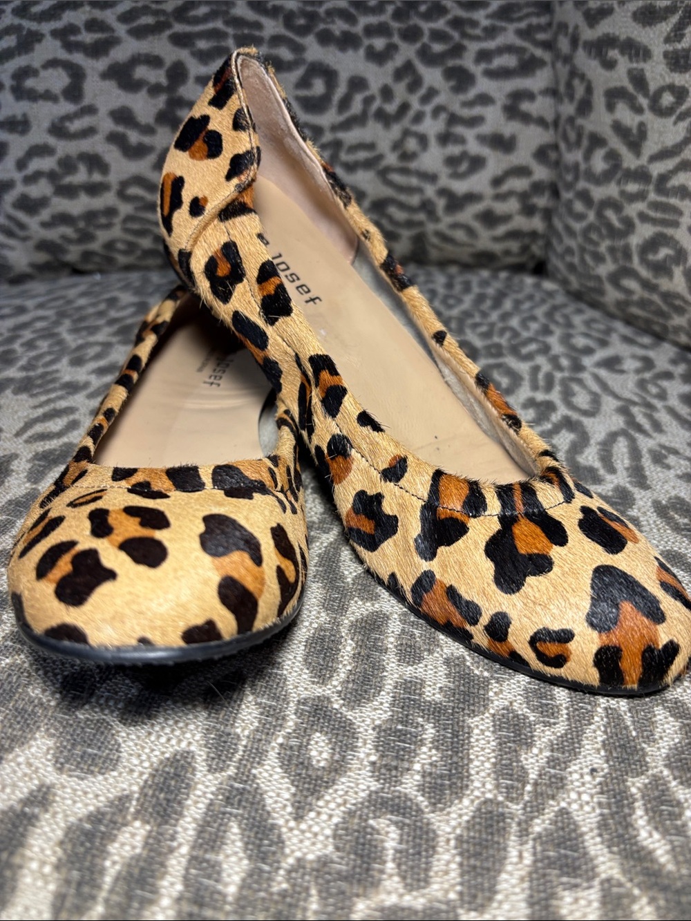 New* Jon Josef Maya rock and roll flats mohair leopard print elastic round toe 8